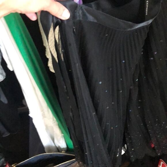 Express flare sequin party skirt sz 3/4 EUC - Picture 3 of 3